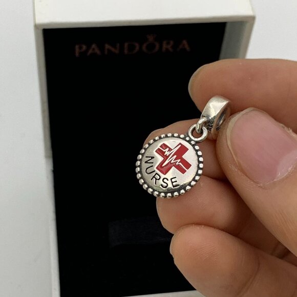 ✨🔥Pandora Nurse Red Cross and Pulse Exclusive Dangle Charm - Picture 5 of 5